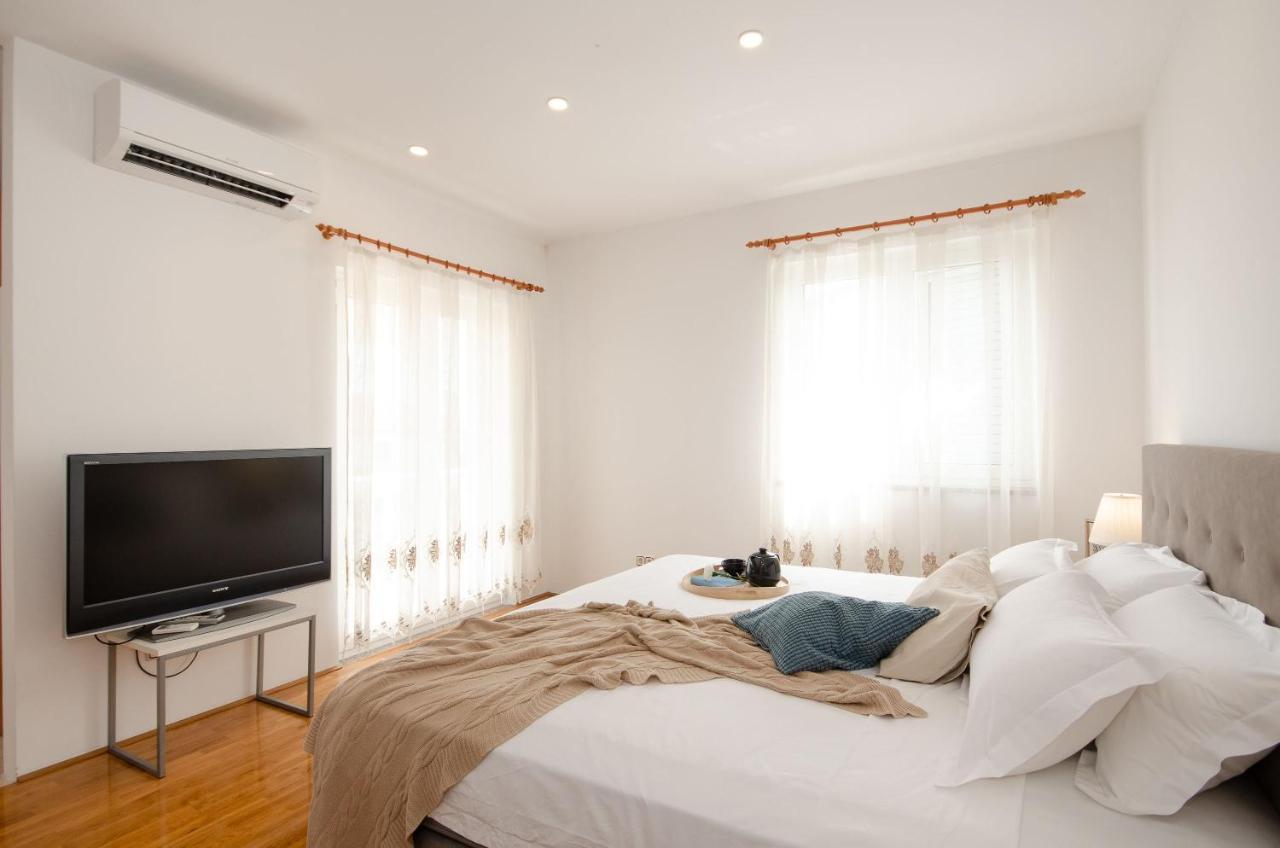Villa Juliana Rovinj Bagian luar foto