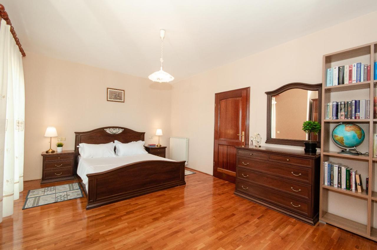 Villa Juliana Rovinj Bagian luar foto